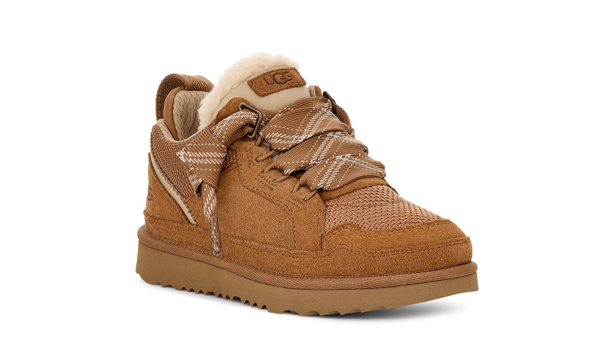 UGG Kid's Lowmel in Chestnut