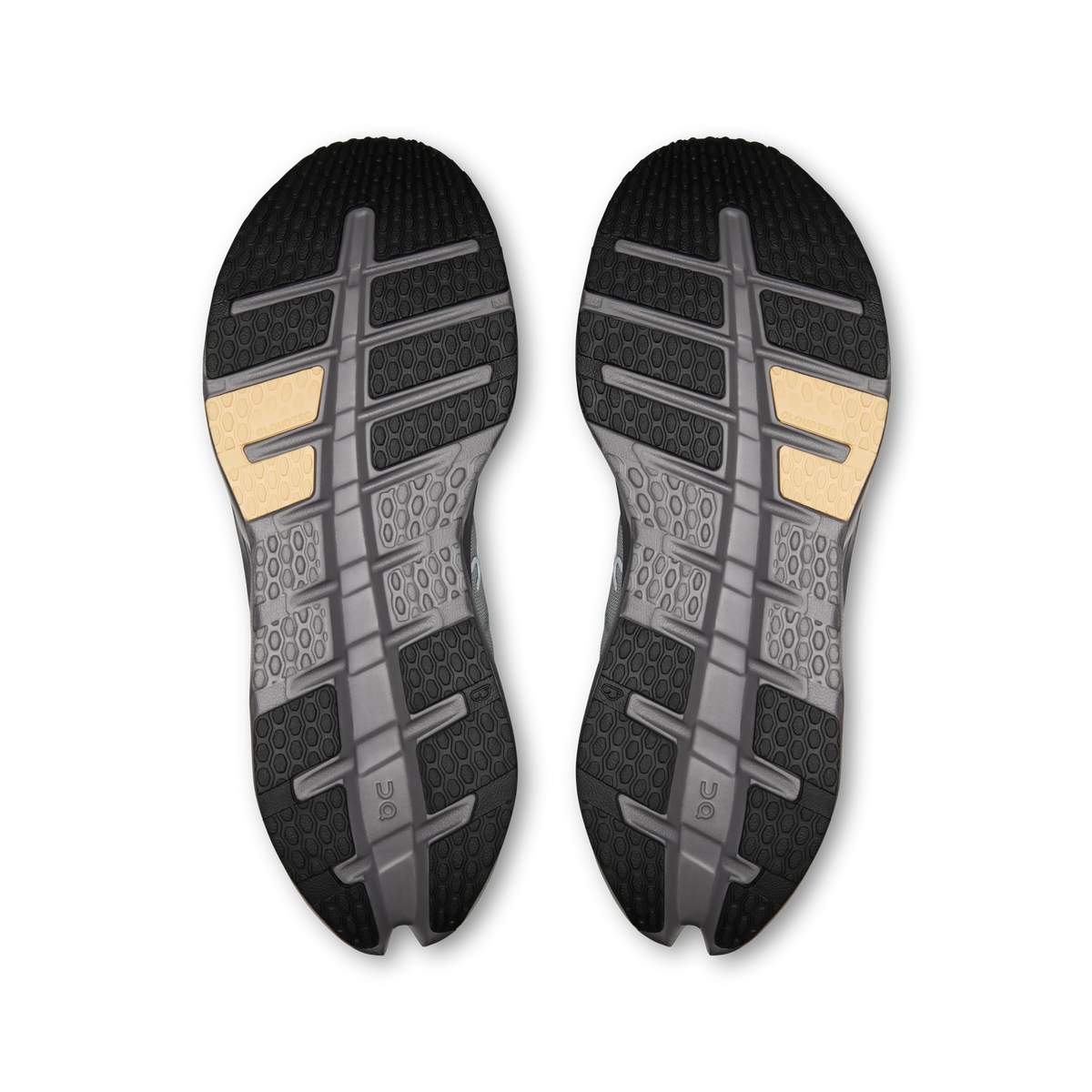 On Running Men's Cloudrunner 3