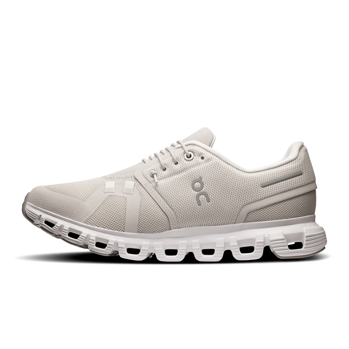 On Running Women's Cloud 6 Wide in Pearl/White