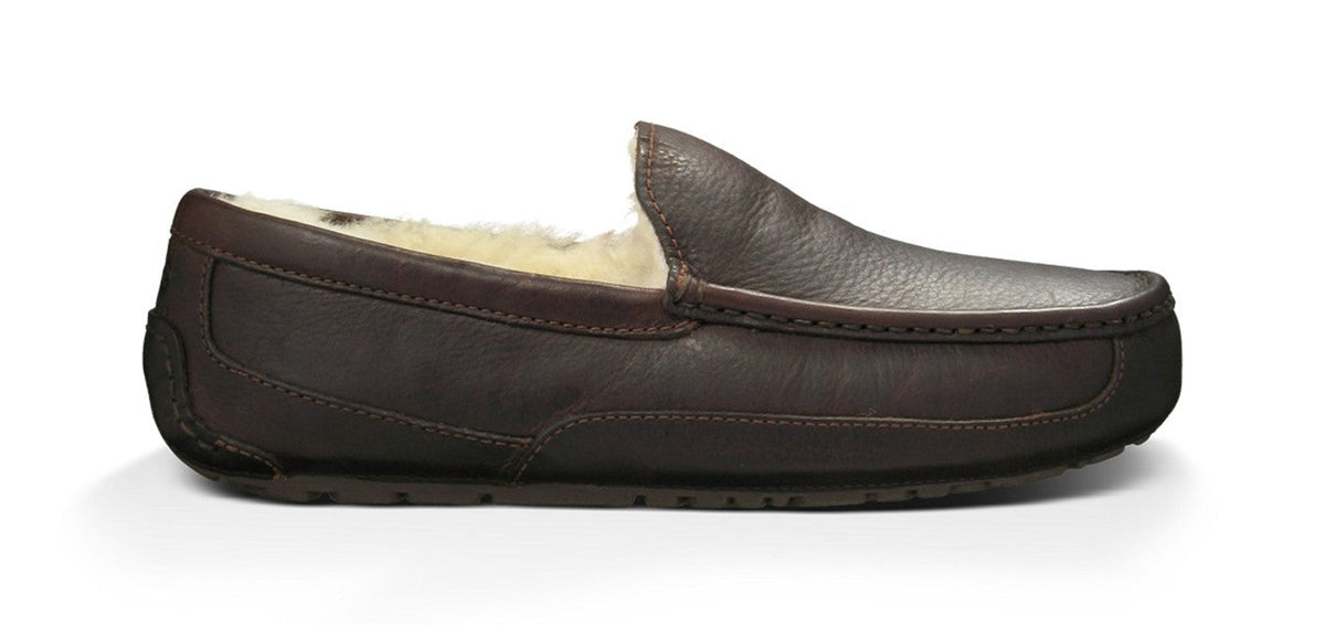 UGG Men's Ascot Leather