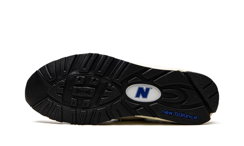 990v2 "Made In USA White/Blue" M990WB2